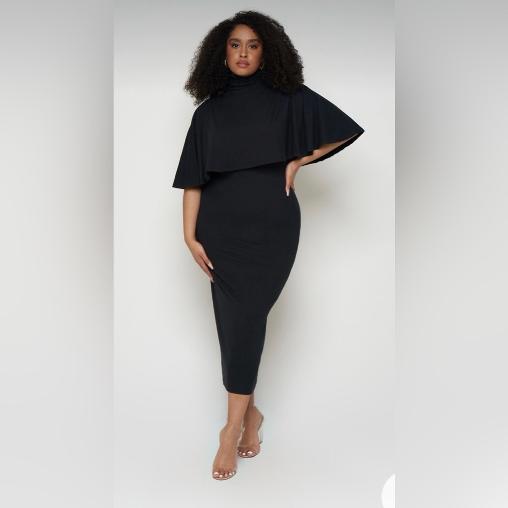 S by SERENA CAPE DRESS-LARGE- BNWT —- NEW PRICE